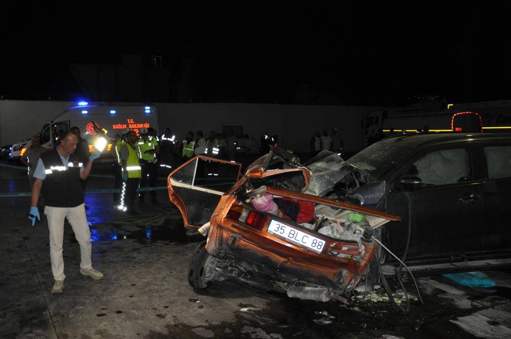 5 kişinin öldüğü trafik kazasında kimlikler belli oldu, acı an ortaya çıktı 4